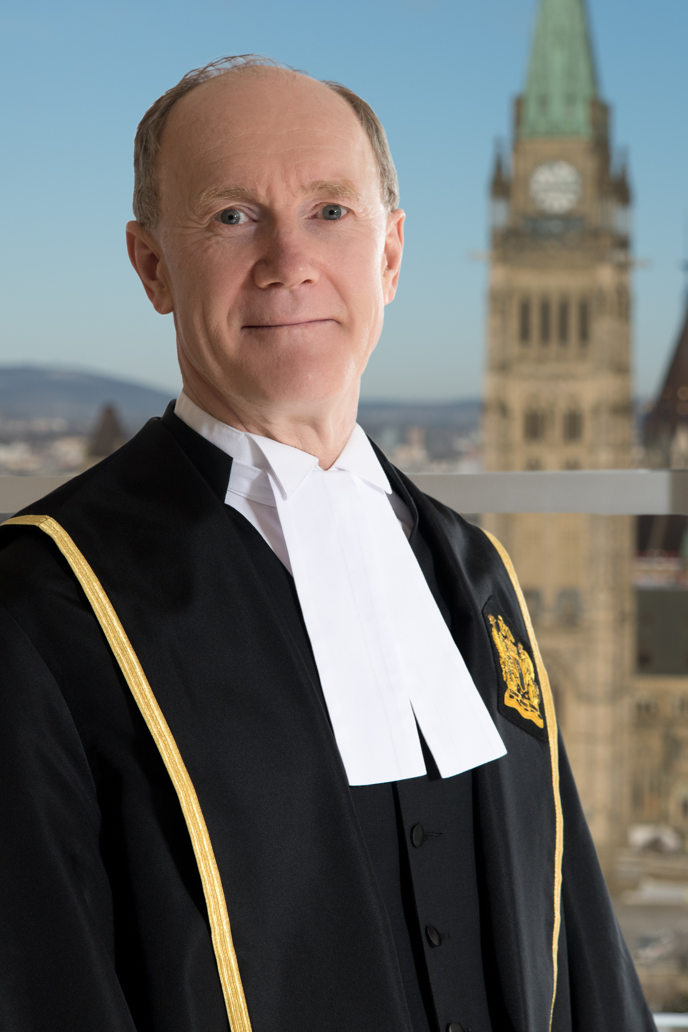 L'honorable Paul Crampton